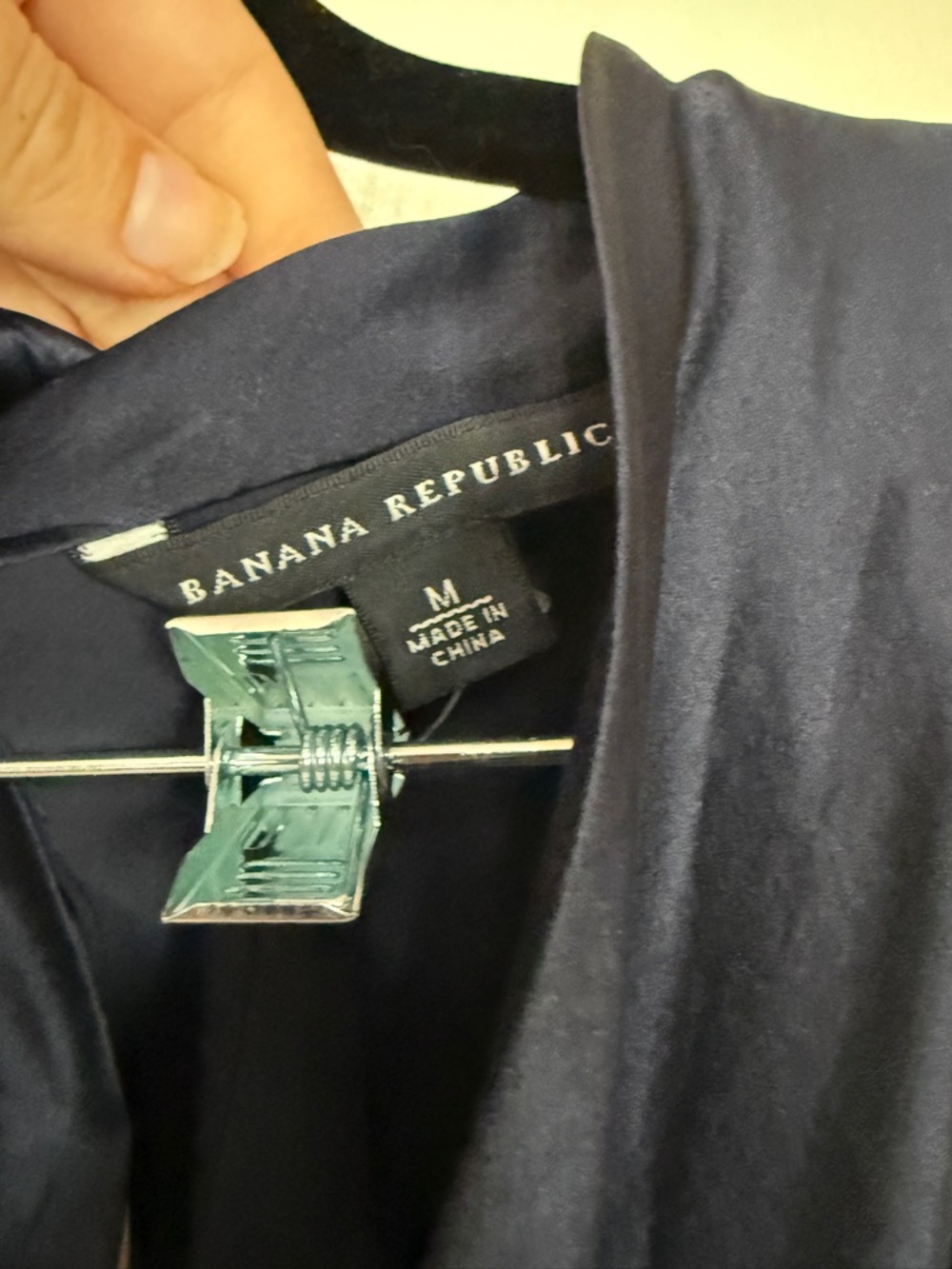 Banana Republic Navy Silk Cowl-Neck Tie-Back Tank - Picture 5 of 7